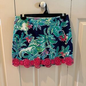 Lilly Pulitzer Skirt - Navy background